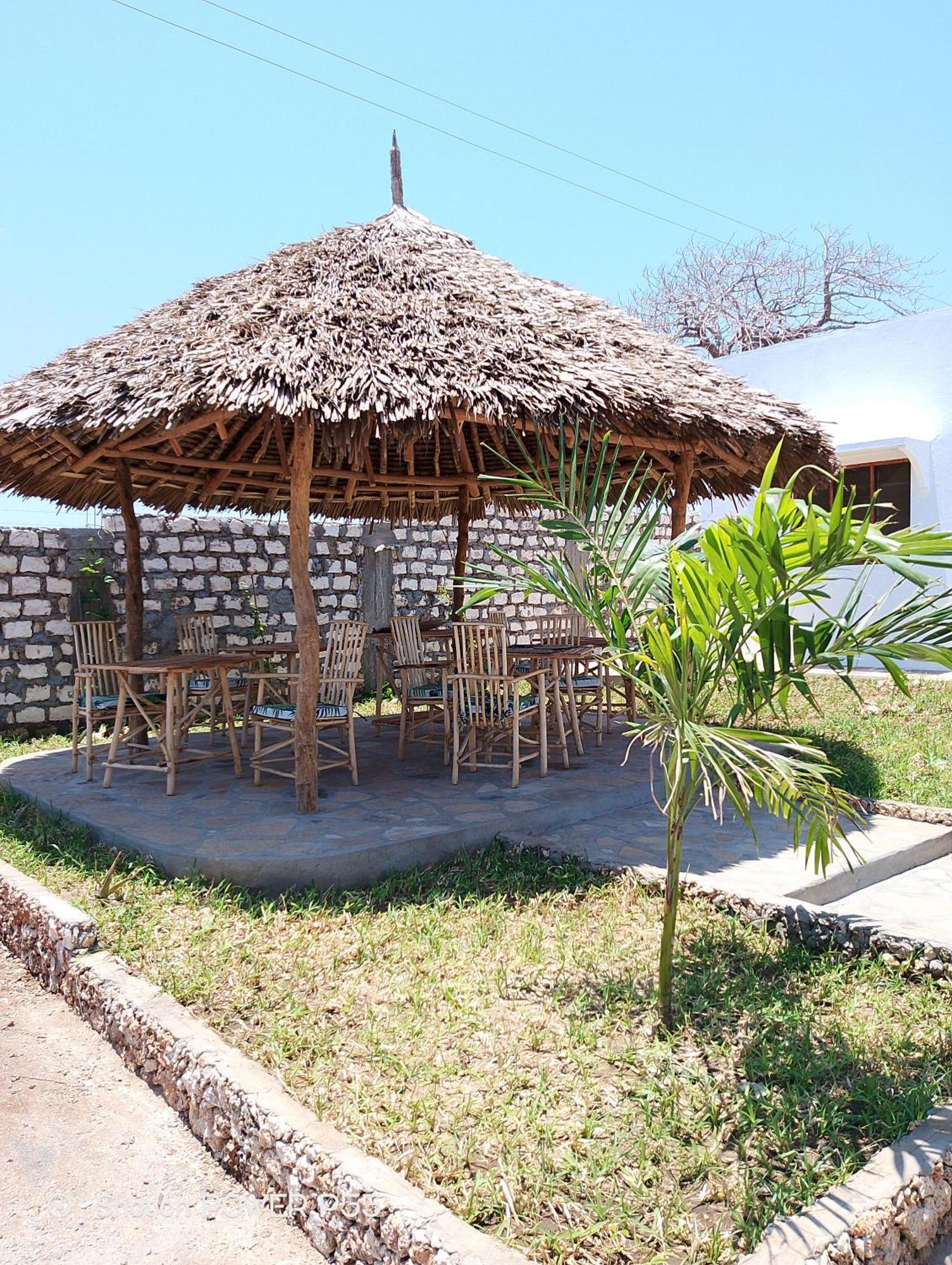 Red Land House Bed & Breakfast Watamu Eksteriør bilde